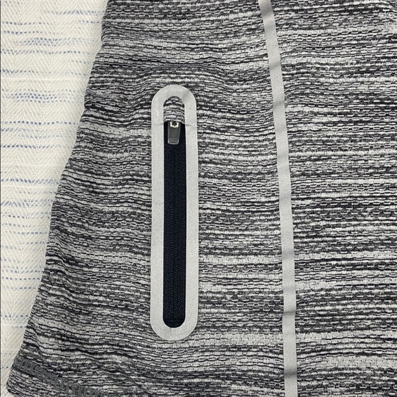 Reebok Racerback Running Athletic Workout Tank - Picture 4 of 6